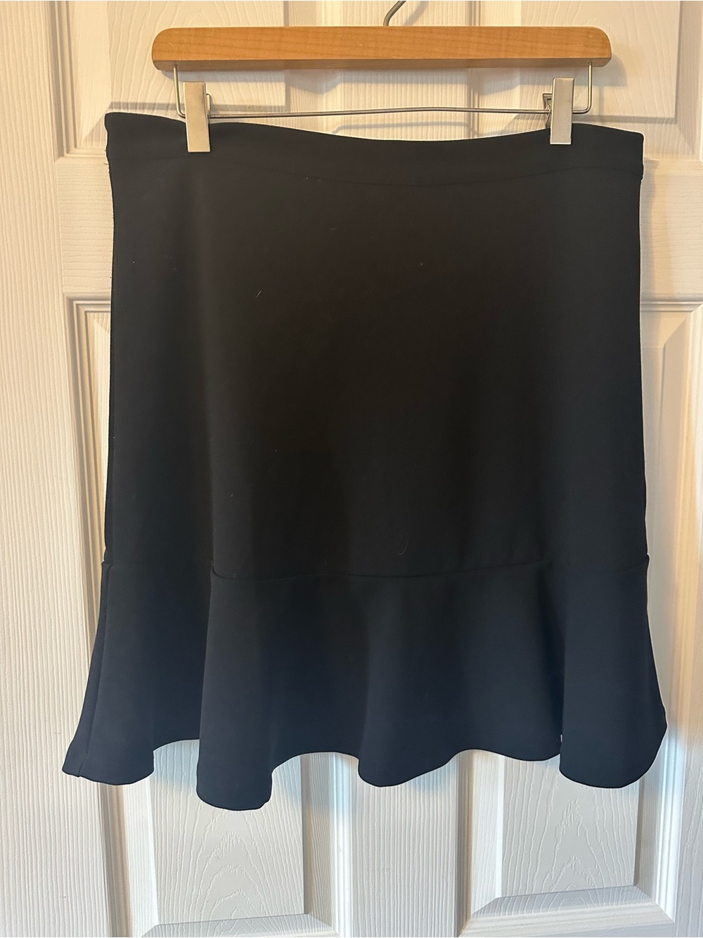 H&M Black A-Line Ruffle-Hem Skirt